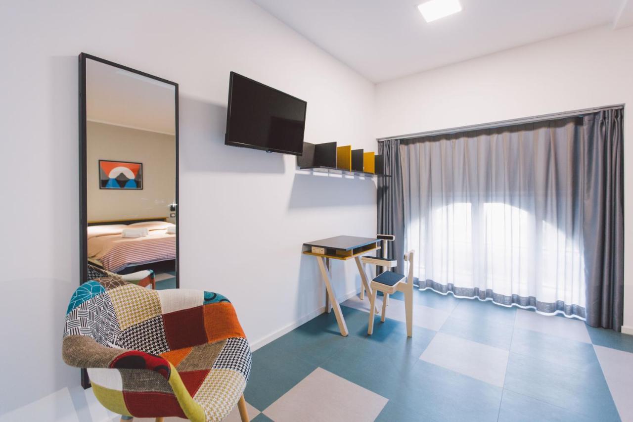 New Apartment With Patio Siraküza Dış mekan fotoğraf